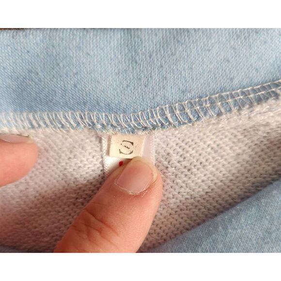 Orderplus oversized light blue smiley drip face size SMALL - Picture 3 of 4